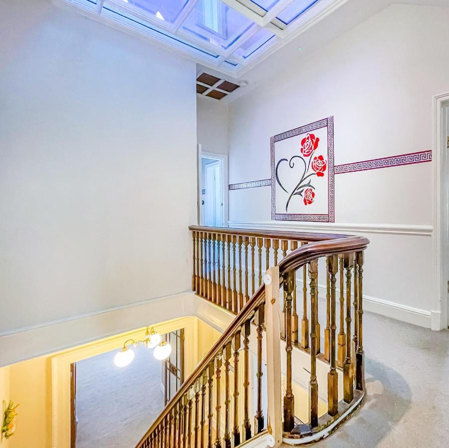 *Rd9Bc* For Your Most Relaxed & Cosy Stay + Free Parking + Free Fast Wifi * Лидс Экстерьер фото